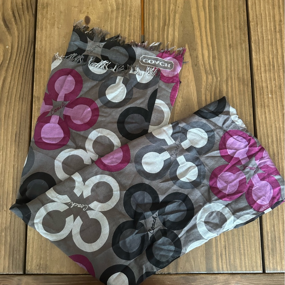 Coach scarf